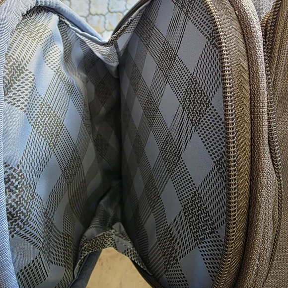 Travelpro Slate Green Carryon Underseat Bah - Picture 4 of 16